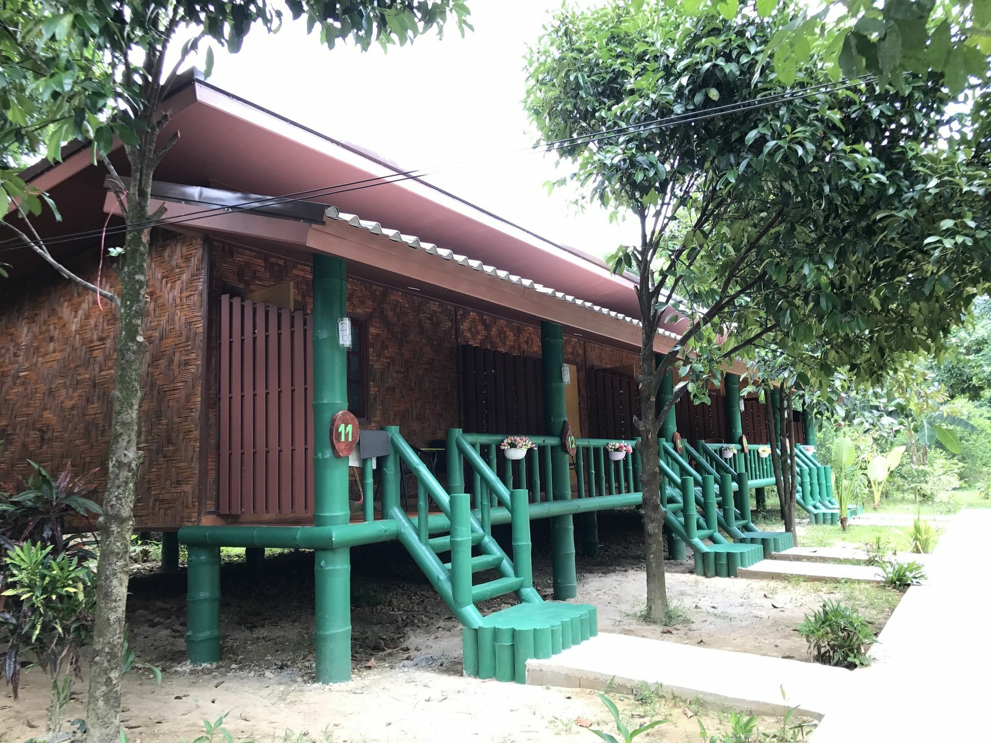 Khao Sok National Park The Royal Bamboo Lodges - Sha Certified מראה חיצוני תמונה